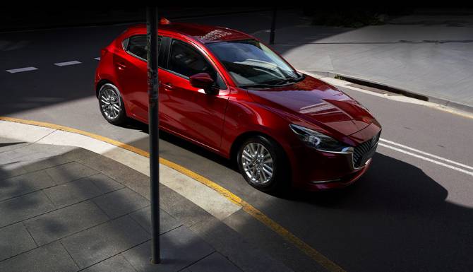 Mazda2 drive with confidence