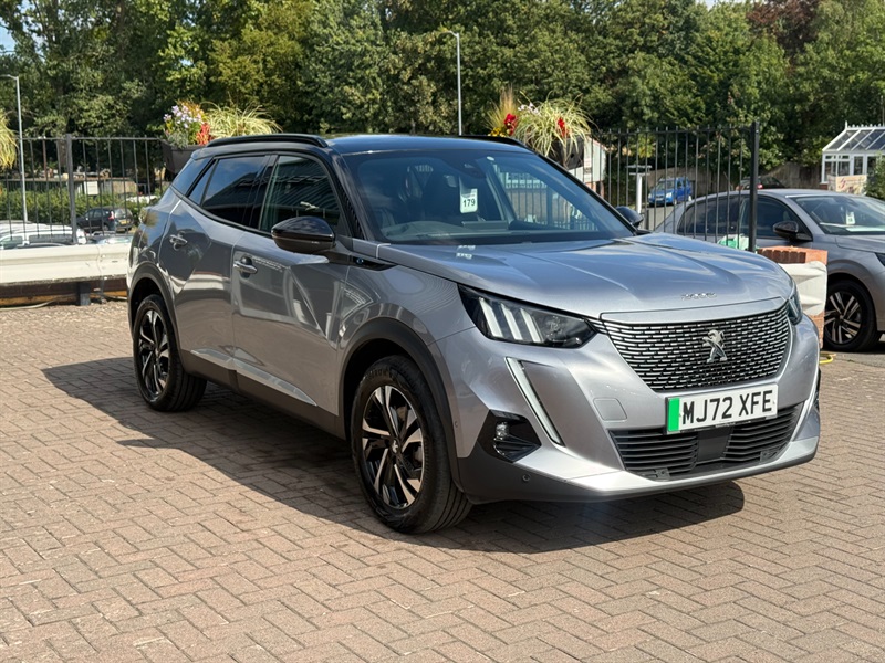 Peugeot E-2008